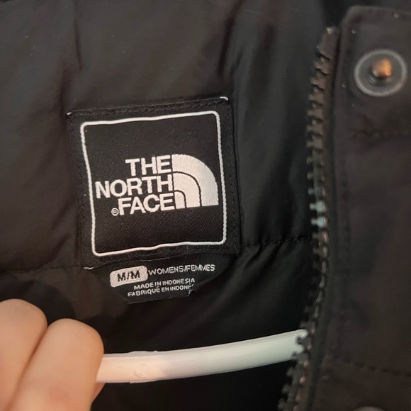 North face Women’s Parka | Size: Medium | - Picture 11 of 11